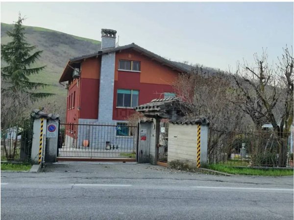 casa indipendente in vendita ad Ozzano dell'Emilia