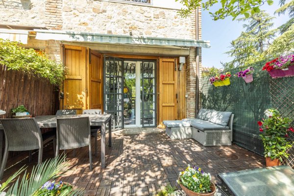 casa indipendente in vendita ad Ozzano dell'Emilia