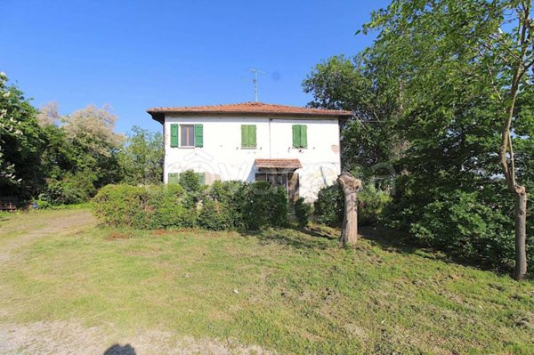 casa indipendente in vendita ad Ozzano dell'Emilia