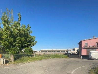 terreno edificabile in vendita ad Ozzano dell'Emilia