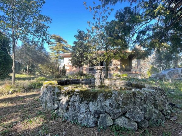 casa indipendente in vendita ad Ozzano dell'Emilia in zona Mercatale