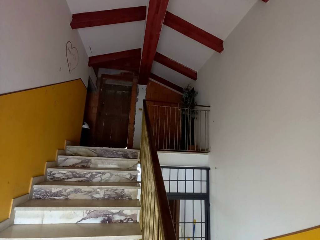 appartamento in vendita ad Ozzano dell'Emilia in zona Mercatale