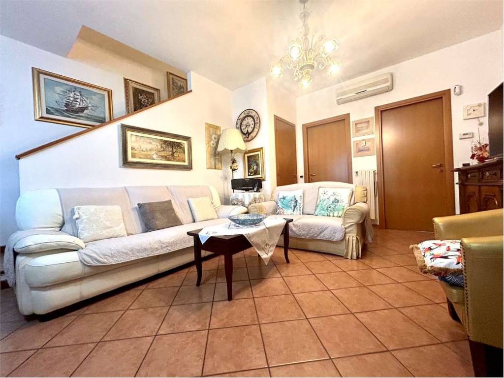 casa indipendente in vendita ad Ozzano dell'Emilia