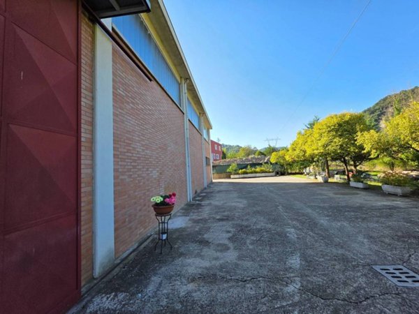 locale di sgombero in vendita ad Ozzano dell'Emilia