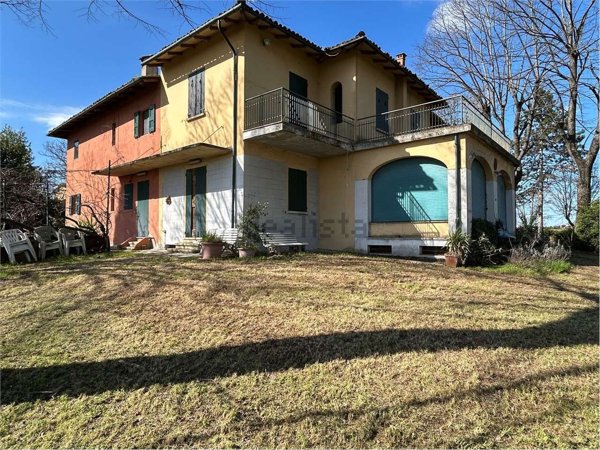 casa indipendente in vendita ad Ozzano dell'Emilia