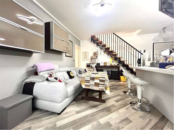 appartamento in vendita ad Ozzano dell'Emilia in zona Maggio