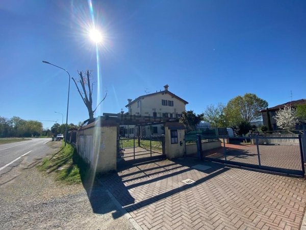 appartamento in vendita ad Ozzano dell'Emilia in zona Osteria Nuova