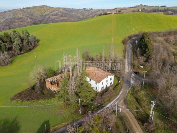 casa indipendente in vendita ad Ozzano dell'Emilia