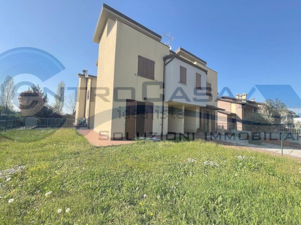 casa indipendente in vendita ad Ozzano dell'Emilia