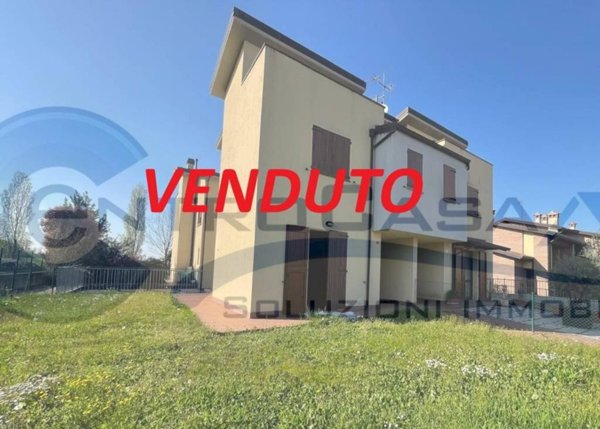 casa indipendente in vendita ad Ozzano dell'Emilia