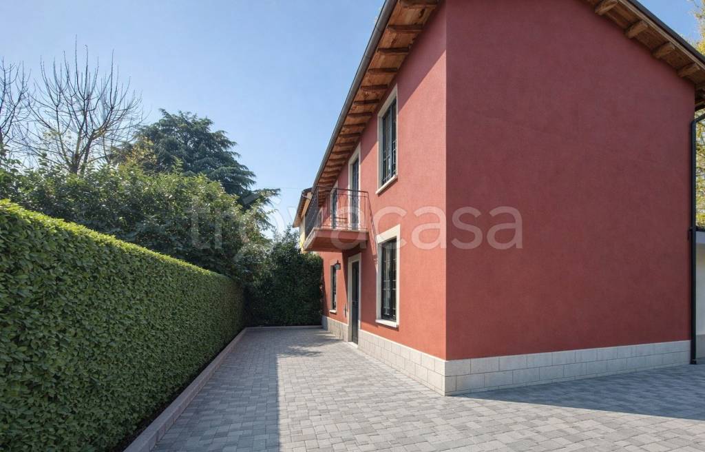 casa indipendente in vendita ad Ozzano dell'Emilia