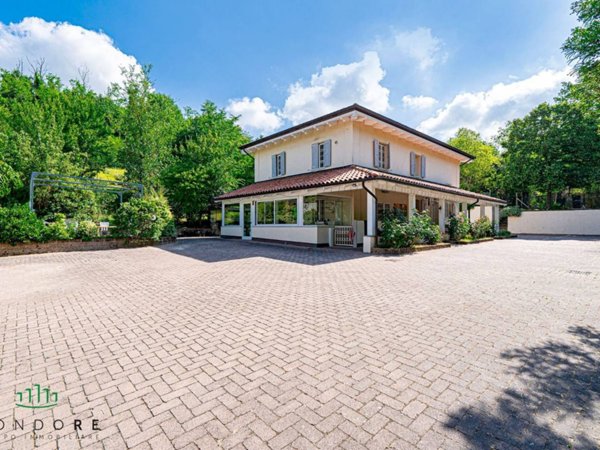 casa indipendente in vendita ad Ozzano dell'Emilia in zona Mercatale