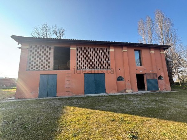 casale in vendita ad Ozzano dell'Emilia