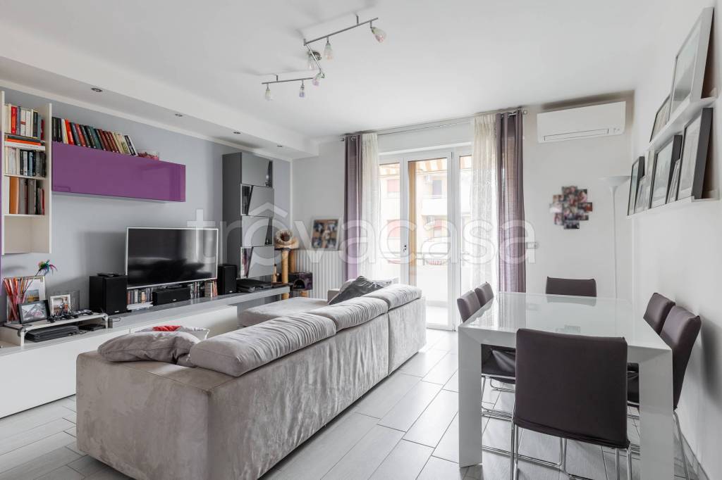 appartamento in vendita ad Ozzano dell'Emilia in zona Maggio