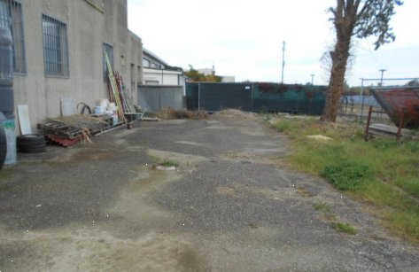 locale di sgombero in vendita ad Ozzano dell'Emilia