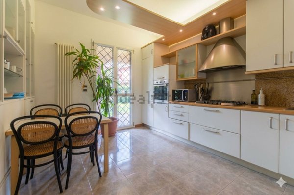 casa indipendente in vendita ad Ozzano dell'Emilia