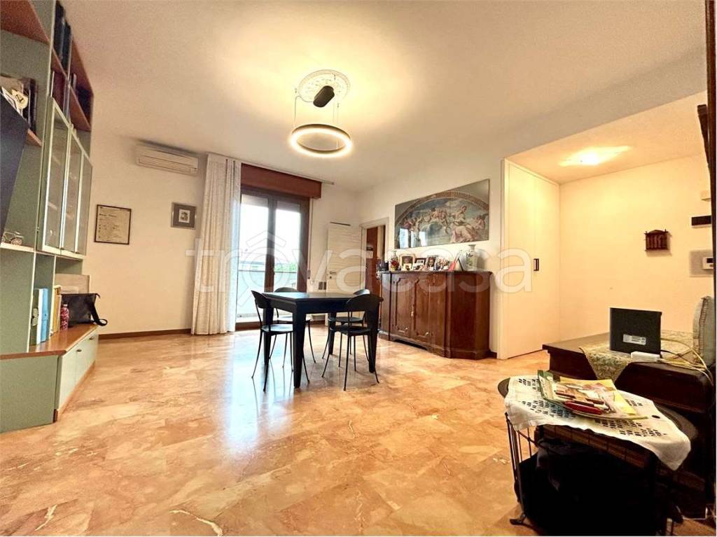 appartamento in vendita ad Ozzano dell'Emilia