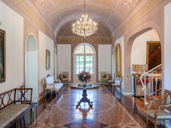 villa in vendita ad Ozzano dell'Emilia