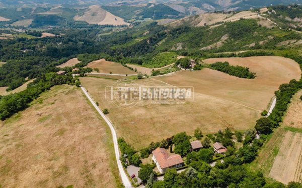 ufficio in vendita ad Ozzano dell'Emilia in zona Mercatale