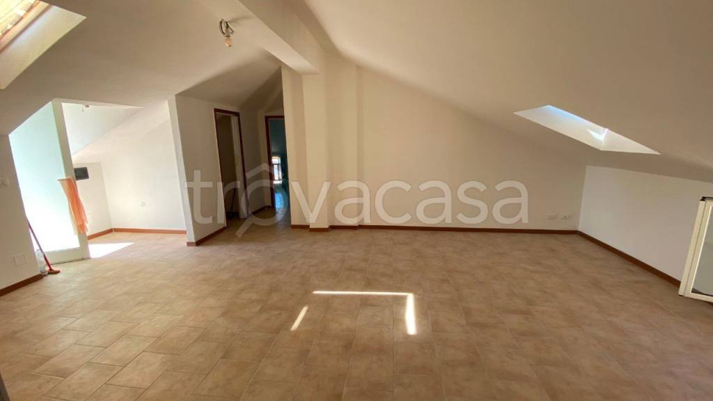 appartamento in vendita ad Ozzano dell'Emilia in zona San Pietro