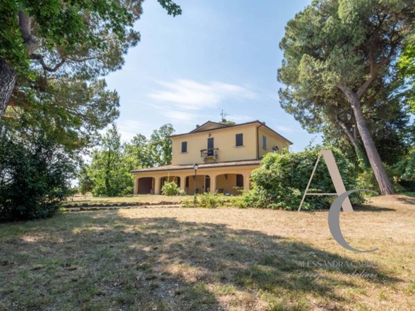 villa in vendita ad Ozzano dell'Emilia in zona Tolara