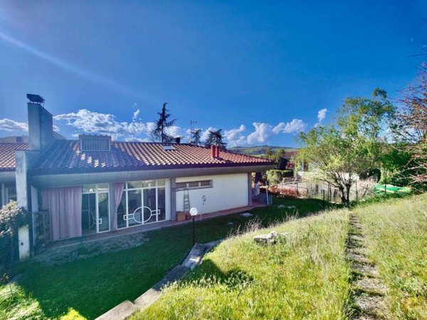 casa indipendente in vendita a Pianoro