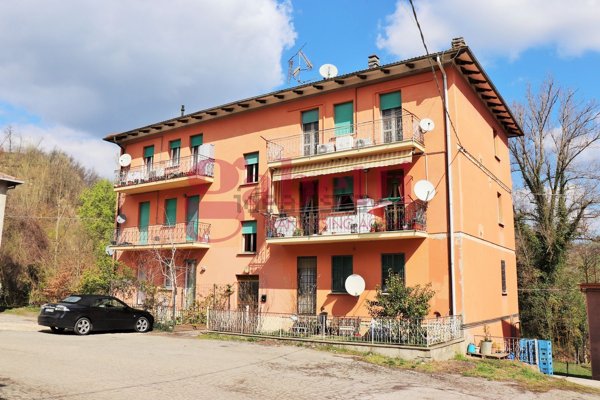 appartamento in vendita a Pianoro in zona Zena