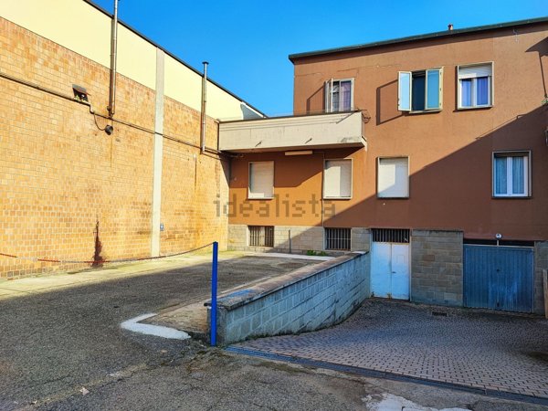 locale di sgombero in vendita a Pianoro