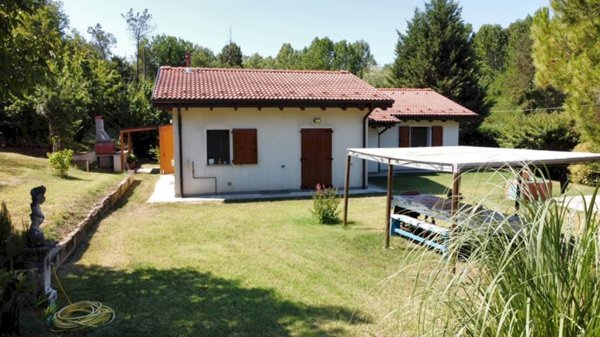 casa indipendente in vendita a Pianoro in zona Botteghino di Zocca
