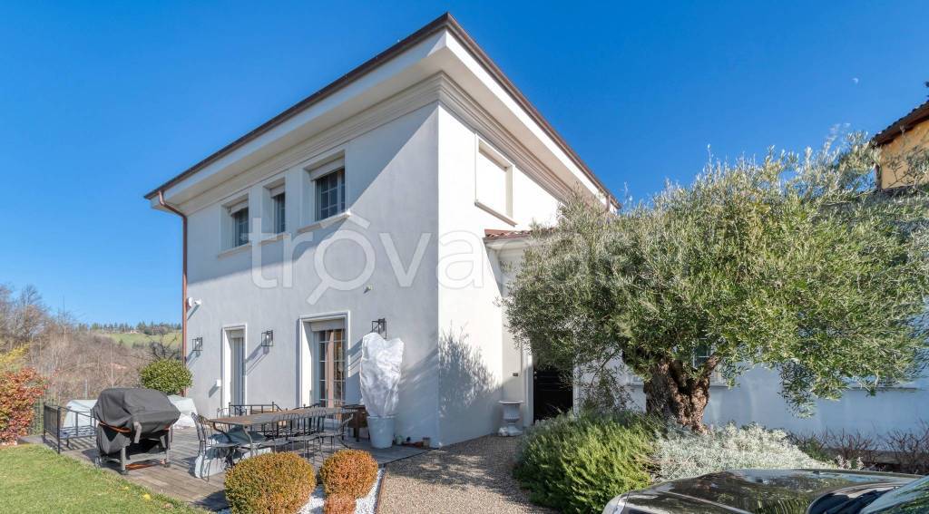 casa indipendente in vendita a Pianoro