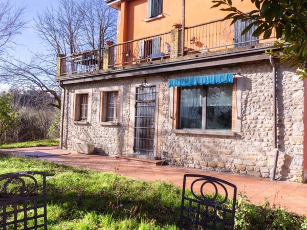 casa indipendente in vendita a Pianoro