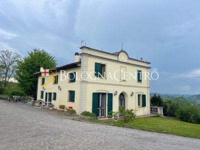 casa indipendente in vendita a Pianoro in zona Montecalvo