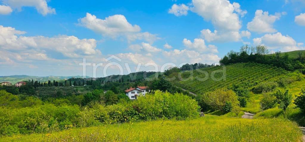 casa indipendente in vendita a Pianoro