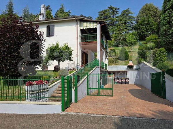 casa indipendente in vendita a Pianoro