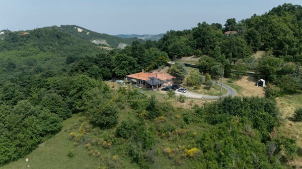 casa indipendente in vendita a Pianoro