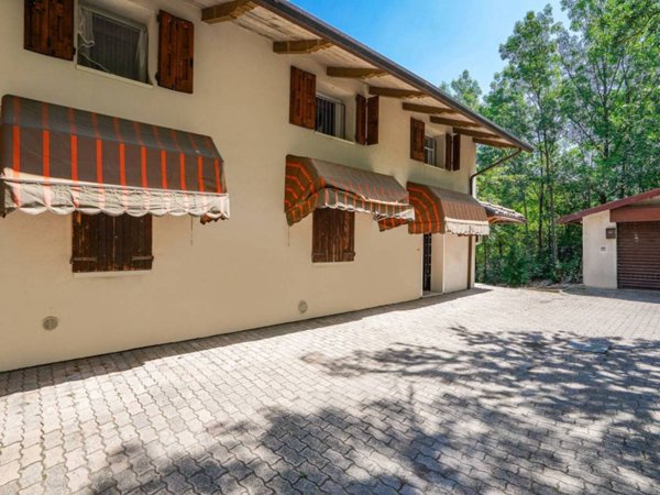 casa indipendente in vendita a Pianoro