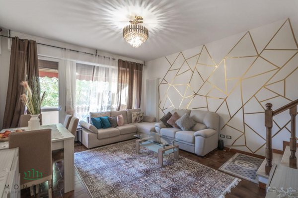 casa indipendente in vendita a Pianoro