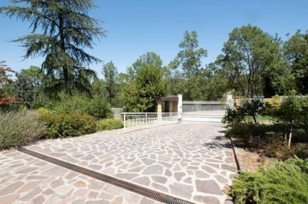 casa indipendente in vendita a Pianoro