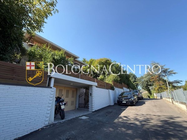 casa indipendente in vendita a Pianoro