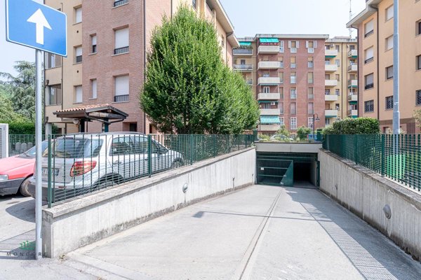 negozio in vendita a Pianoro