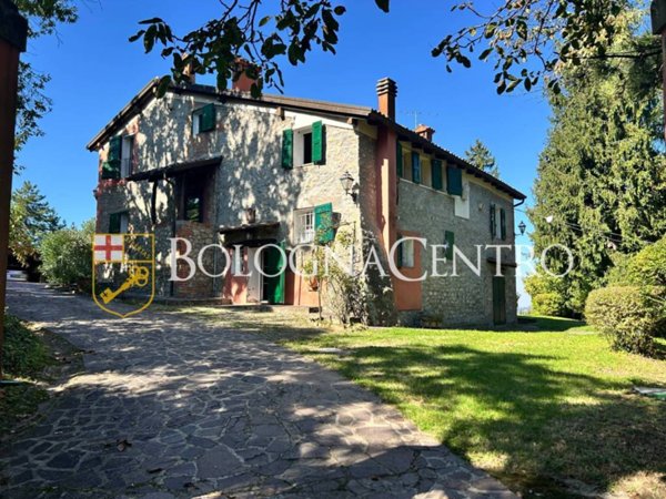 casa indipendente in vendita a Pianoro in zona Montecalvo