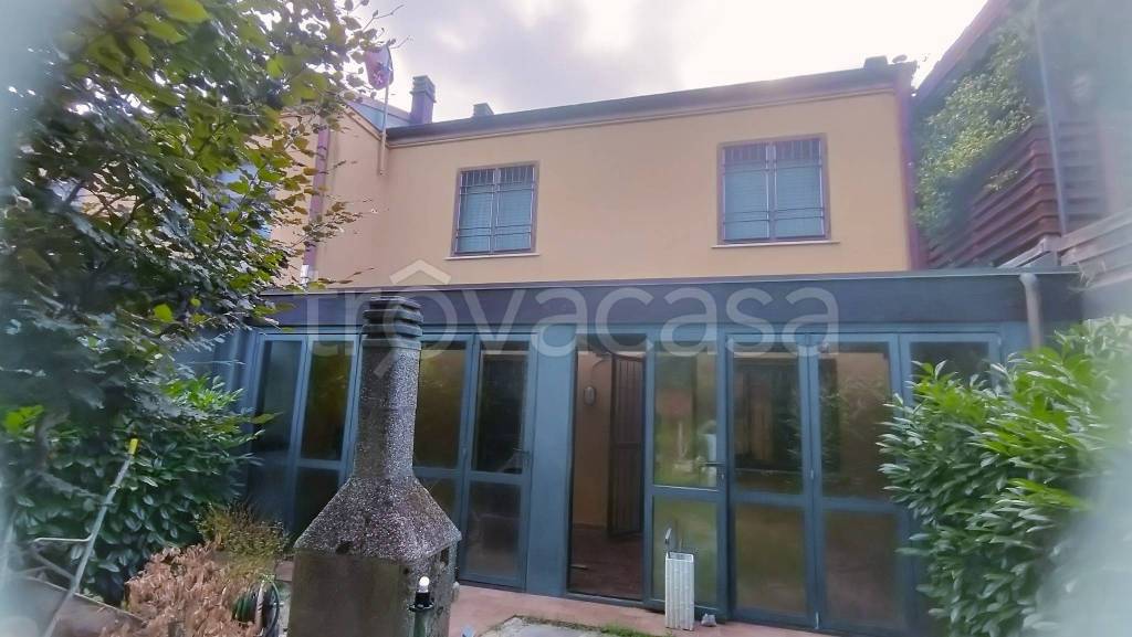 casa indipendente in vendita a Pianoro in zona Botteghino di Zocca