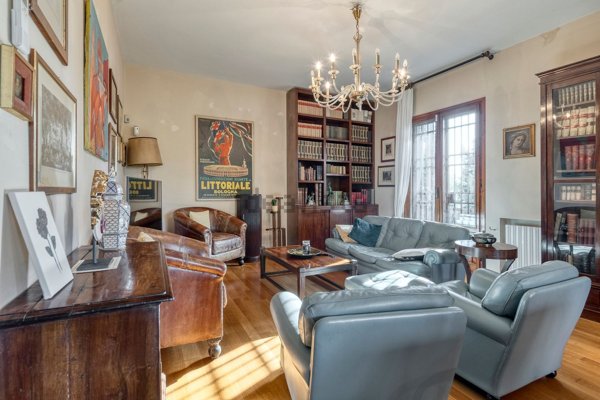 casa indipendente in vendita a Pianoro