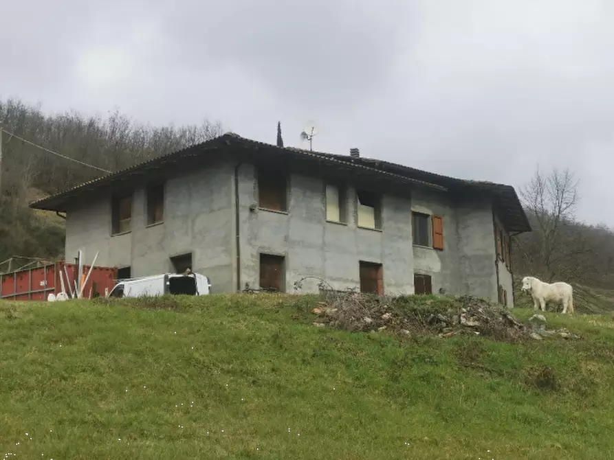 casa indipendente in vendita a Pianoro in zona Zena