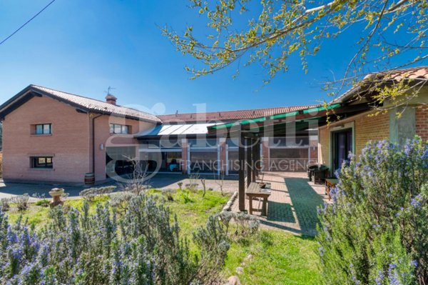casa indipendente in vendita a Pianoro