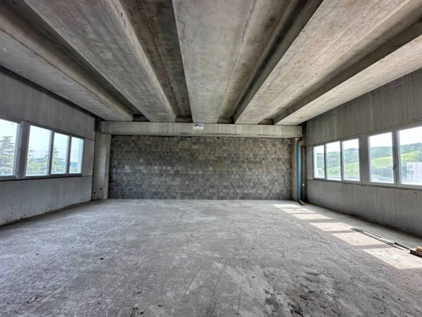 ufficio in vendita a Pianoro