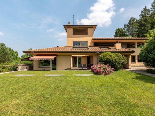 casa indipendente in vendita a Pianoro