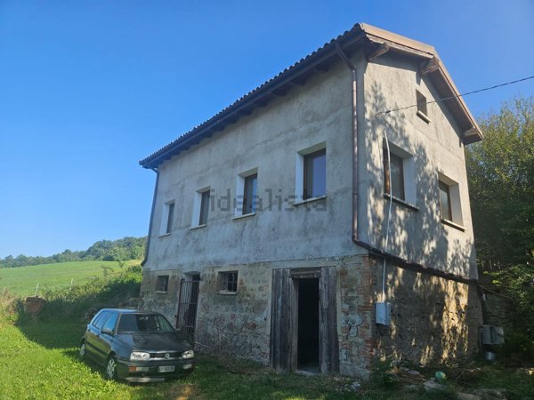 casa indipendente in vendita a Pianoro in zona Livergnano