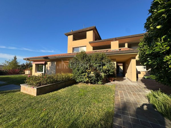 casa indipendente in vendita a Pianoro