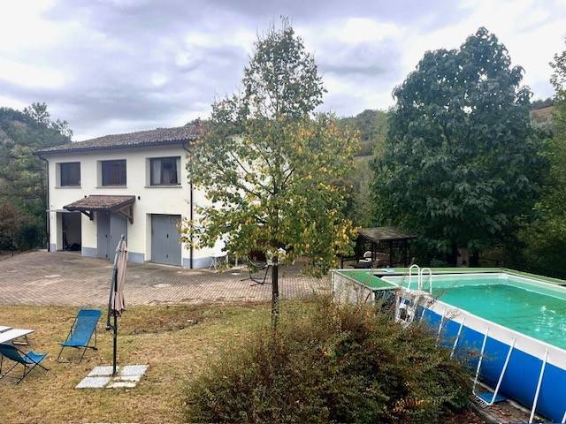 casa indipendente in vendita a Pianoro in zona Botteghino di Zocca
